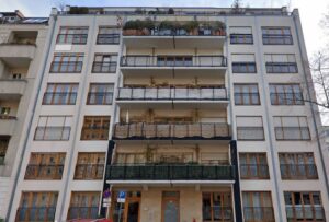 Von Urban Hausverwaltung verwaltetes Wohngebäude in Berlin-Charlottenburg